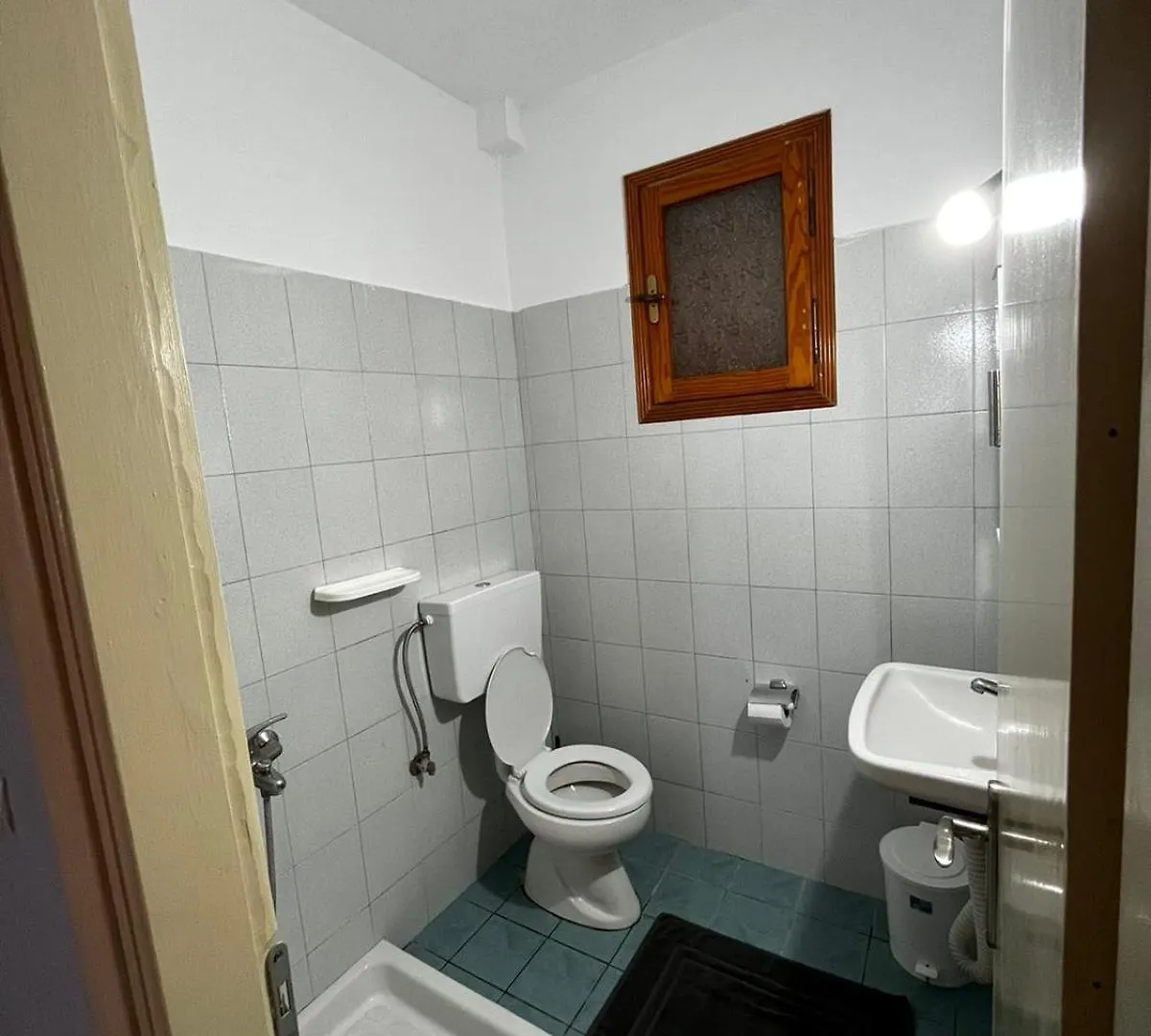 Nikos Studios And Apartments サミ